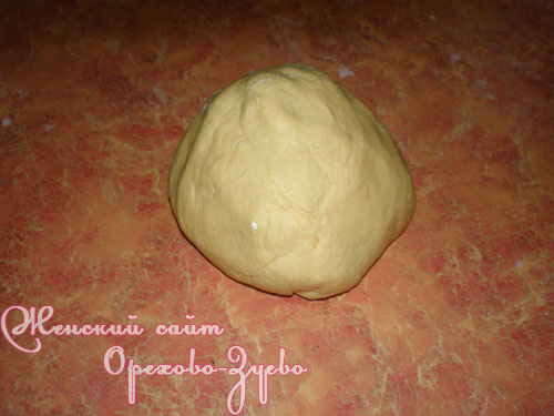 новогодняя выпечка в форме грибов